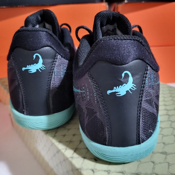 Kobe 11 Mamba Rage Scorpions, Nike, size 7y, no box, excellent condition - Picture 5 of 9